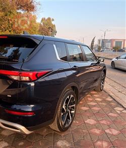 ميتسوبيشي اوتلاندر